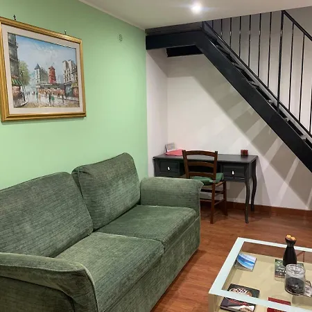 In Historic Palace * Rom